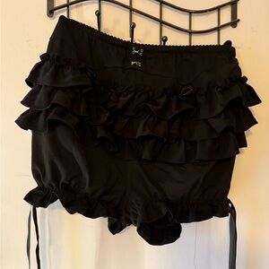 Forest ink black rosemary bloomer shorts
